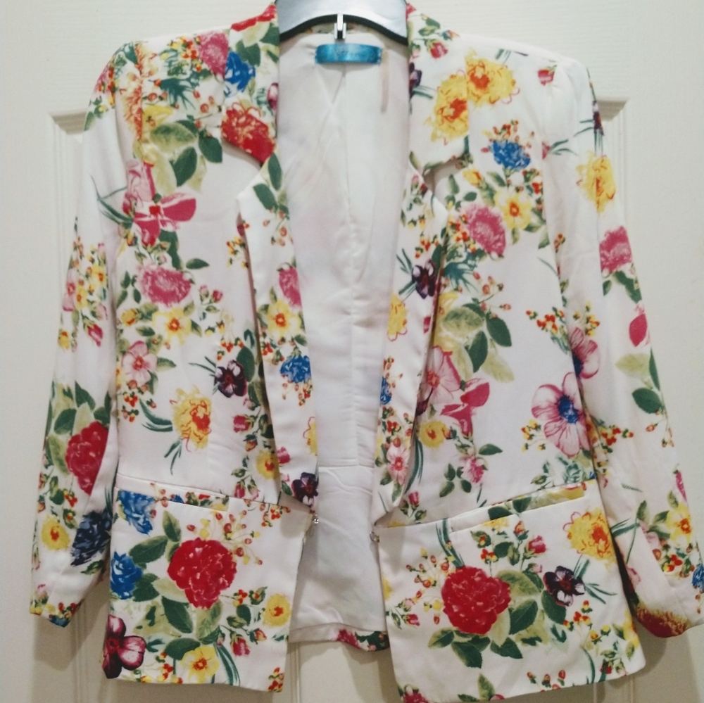 Spring Floral Blazer